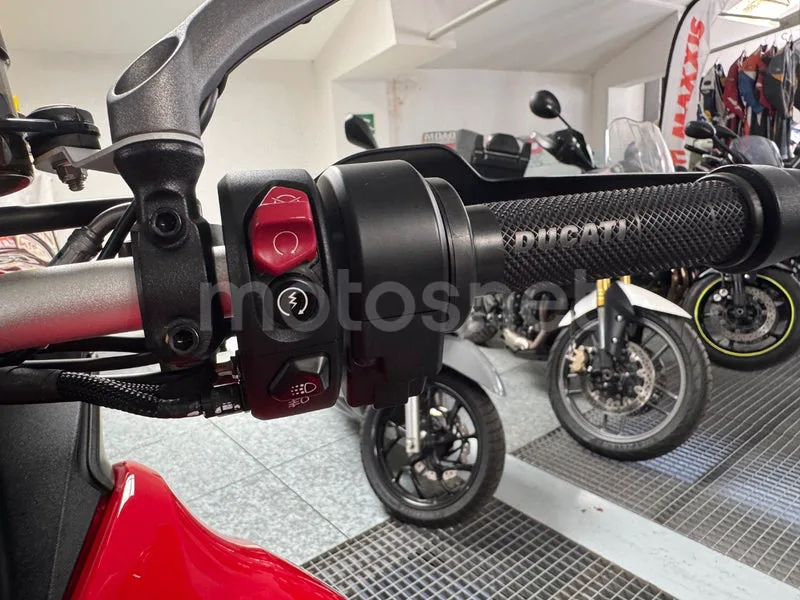 Ducati Multistrada V4 - Vista 36