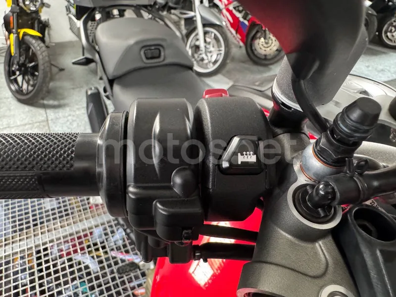 Ducati Multistrada V4 - Vista 37