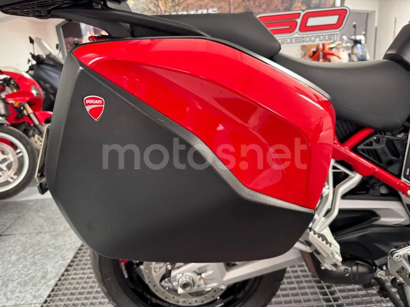 Ducati Multistrada V4 - Vista 39