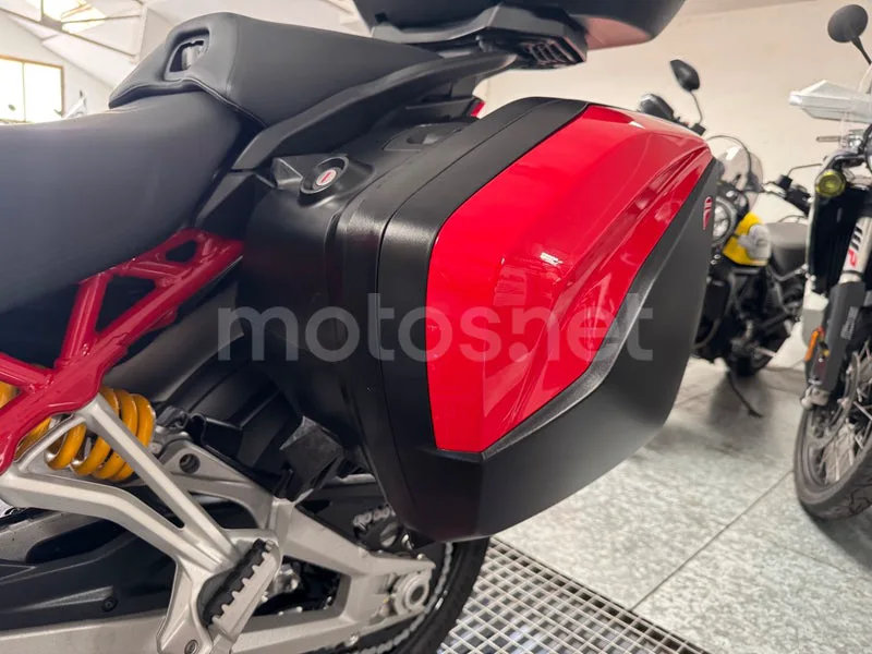 Ducati Multistrada V4 - Vista 46