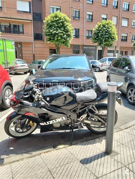 Suzuki GSX-R600 3000 € 2005 Asturias - 1