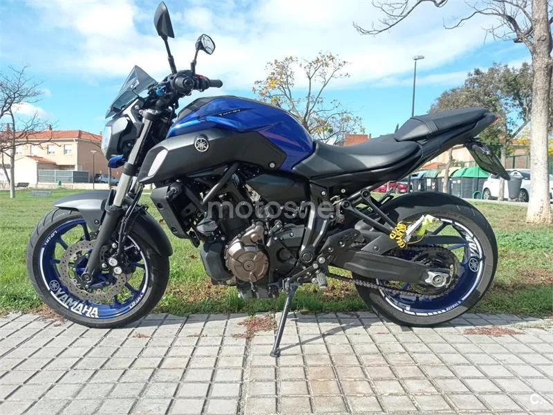 Yamaha MT-07 - Vista 4