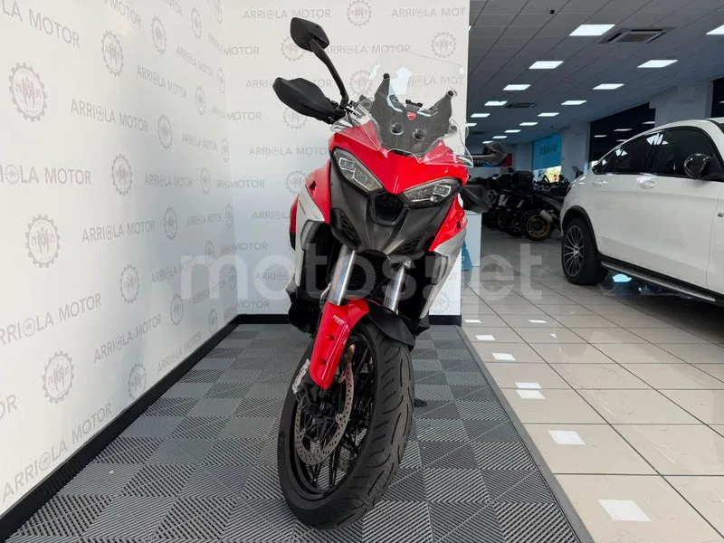 Ducati Multistrada V4 - Vista 4