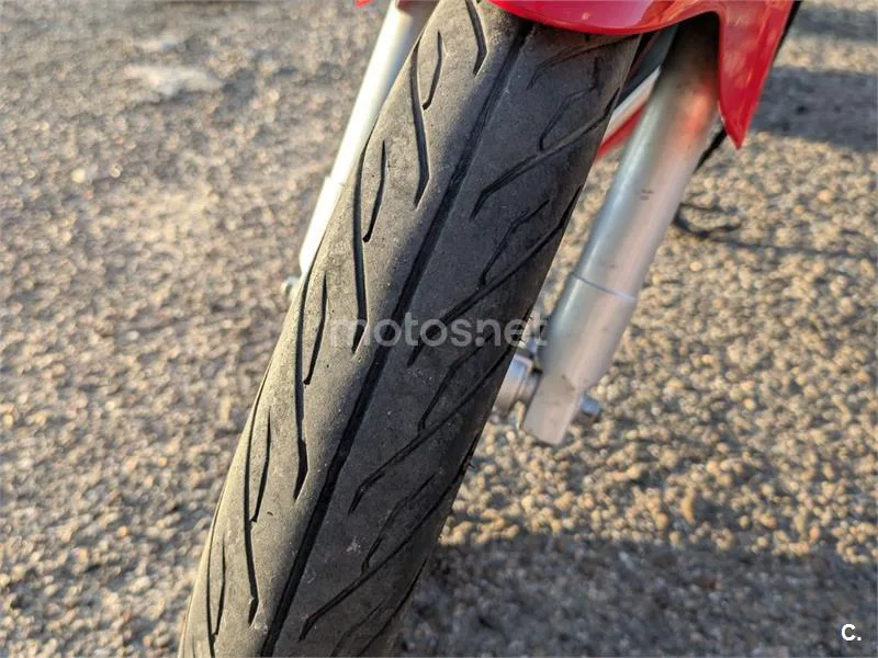 Honda CBR125R - Vista 5