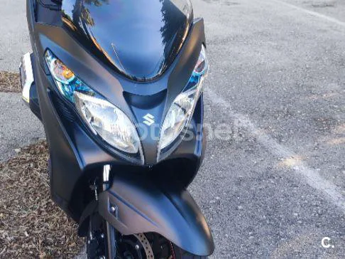 Suzuki Burgman 400 3000 € 2013 Murcia - 1