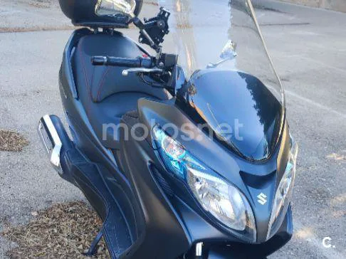Suzuki Burgman 400 - Vista 3