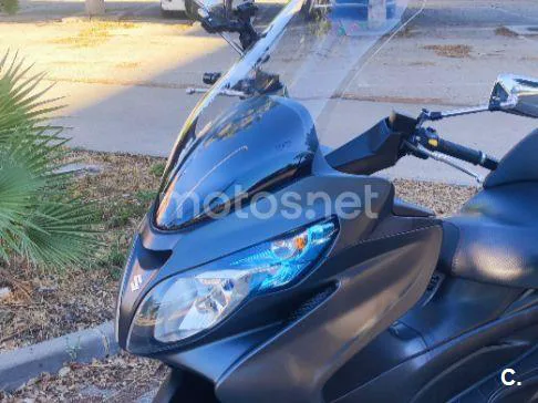 Suzuki Burgman 400 - Vista 4