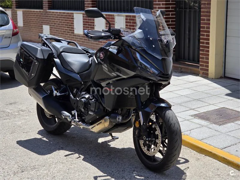 Honda NT1100 9999 € 2022 Palencia - 1
