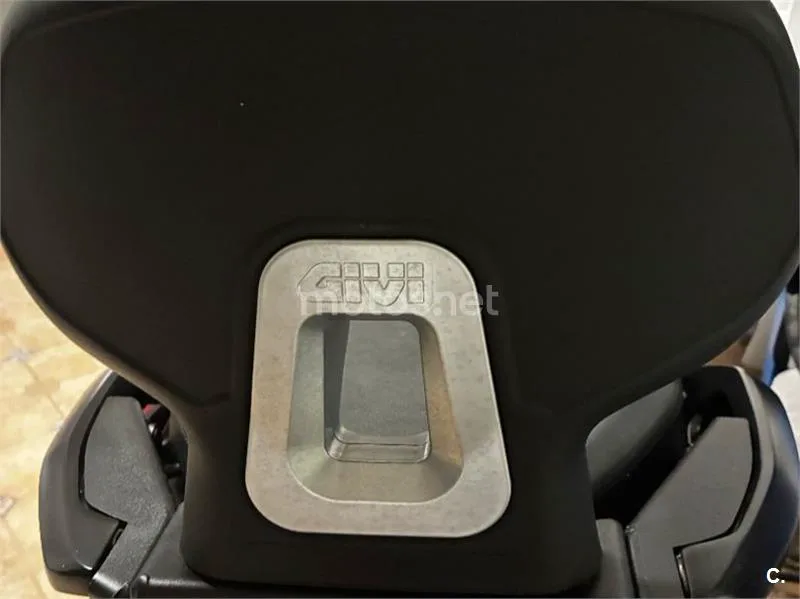 Honda Forza 350 - Vista 16