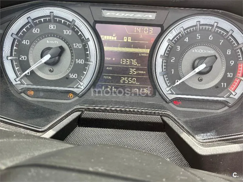 Honda Forza 350 - Vista 7