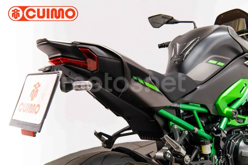 Kawasaki Z900 - Vista 16