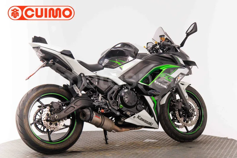 Kawasaki Ninja 650 - Vista 4
