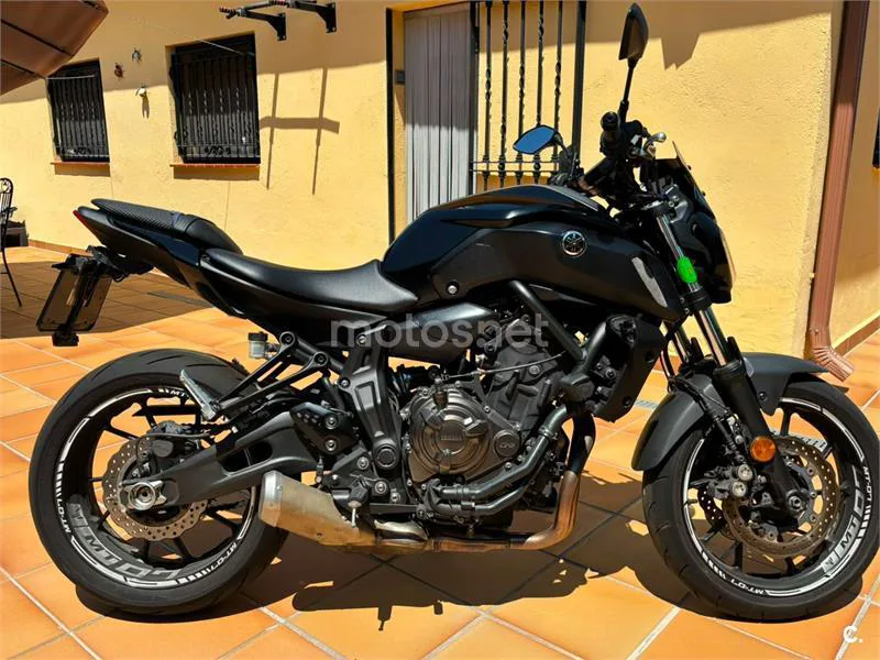 Yamaha MT-07 - Vista 3