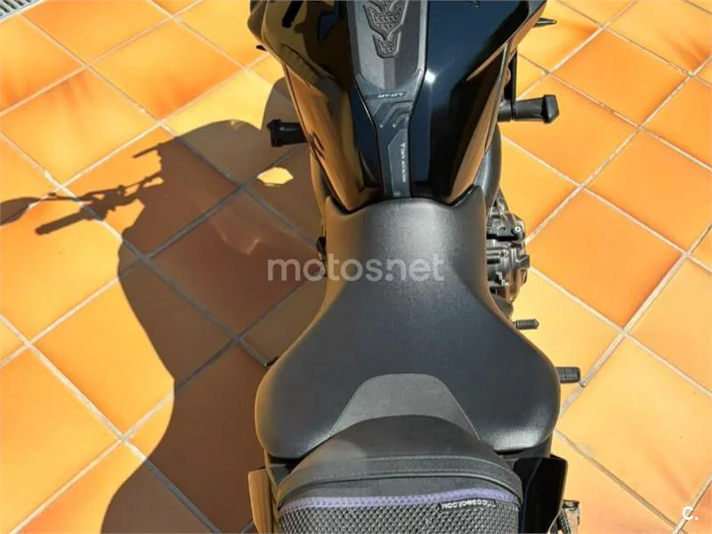 Yamaha MT-07 - Vista 6