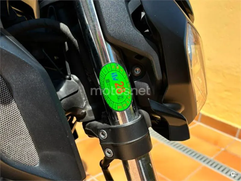 Yamaha MT-07 - Vista 7