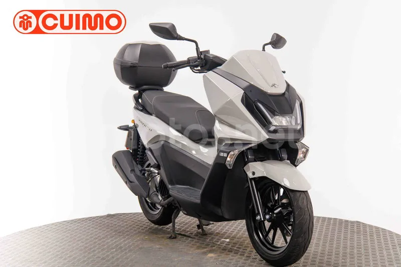 Kymco Sky Town 125 2399 € 2024 Valencia - 1