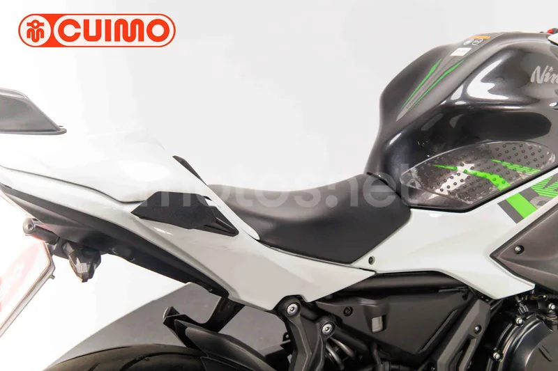 Kawasaki Ninja 650 - Vista 19