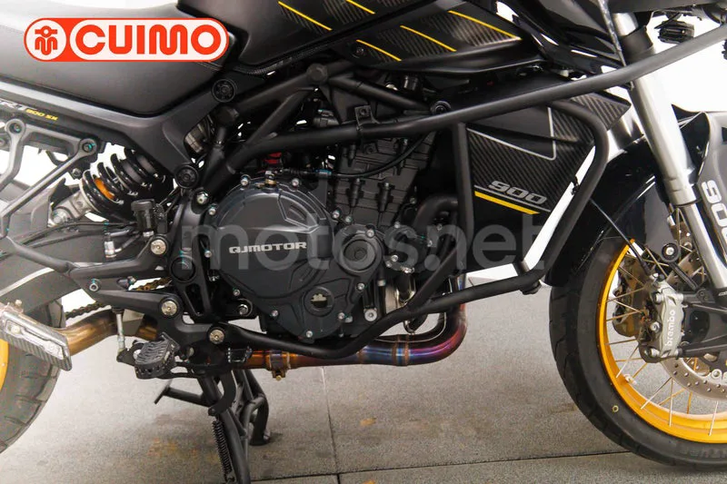 QJ Motor SRT 900 SX - Vista 13