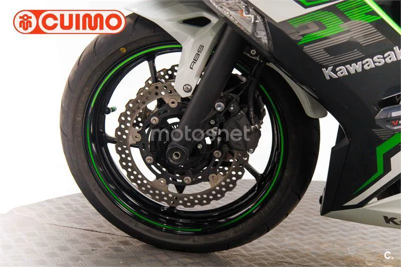 Kawasaki Ninja 650 - Vista 23
