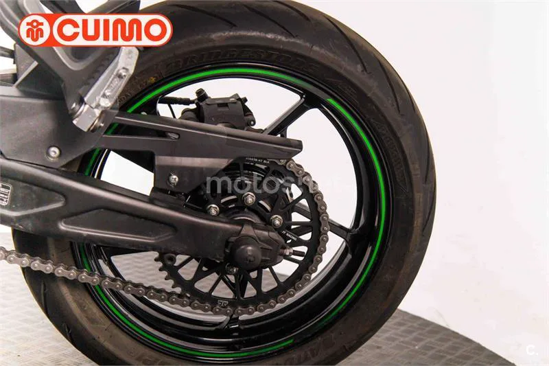 Kawasaki Ninja 650 - Vista 25