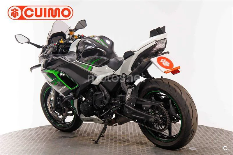 Kawasaki Ninja 650 - Vista 6