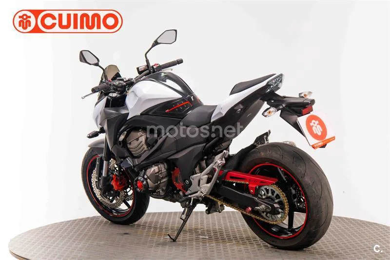 Kawasaki Z800 - Vista 6