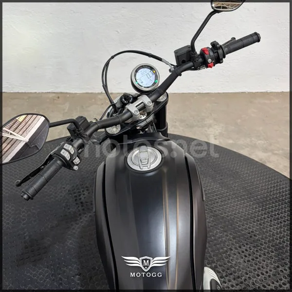 Ducati Scrambler - Vista 7