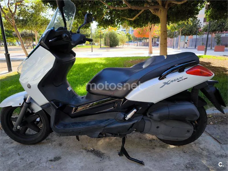 Yamaha XMAX 125 - Vista 4