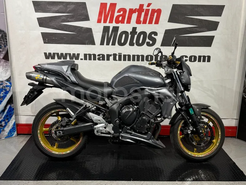 Yamaha FZ6 2895 € 2007 Navarra - 2