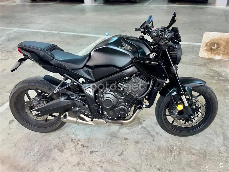 Honda CB650R - Vista 3
