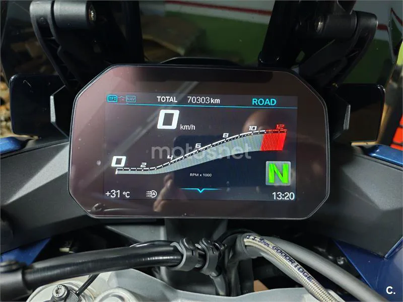 BMW S 1000 XR - Vista 12