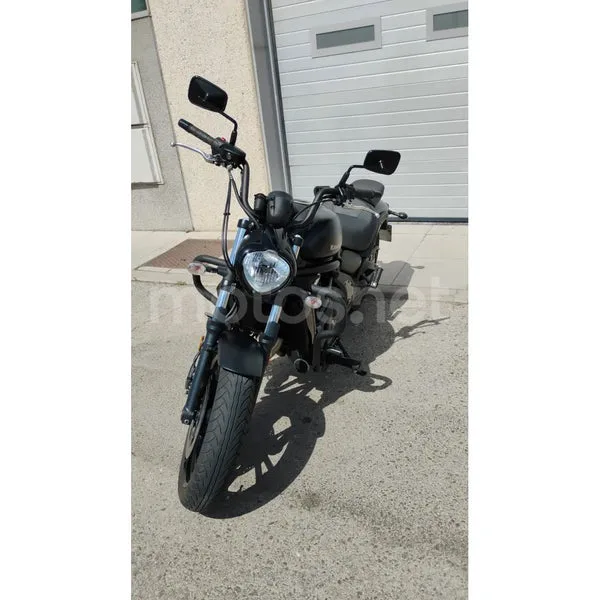 Kawasaki Vulcan S - Vista 7