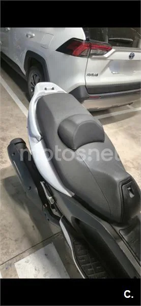 Kymco Xciting 500 - Vista 4