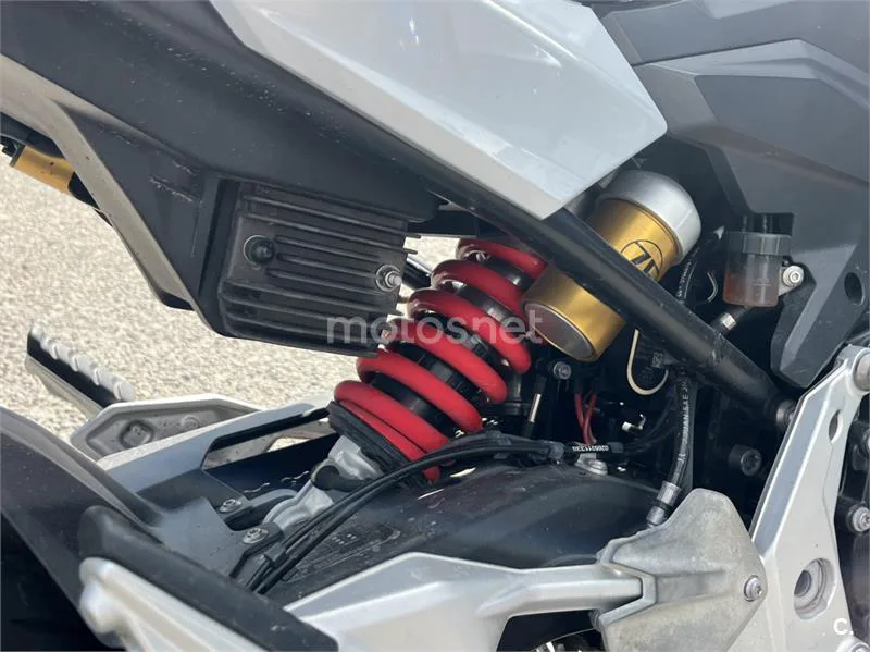 BMW F 900 R - Vista 13