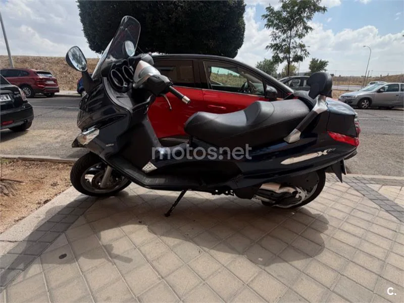 Piaggio X8 400 - Vista 4