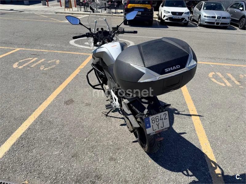 CFMOTO 650MT - Vista 4