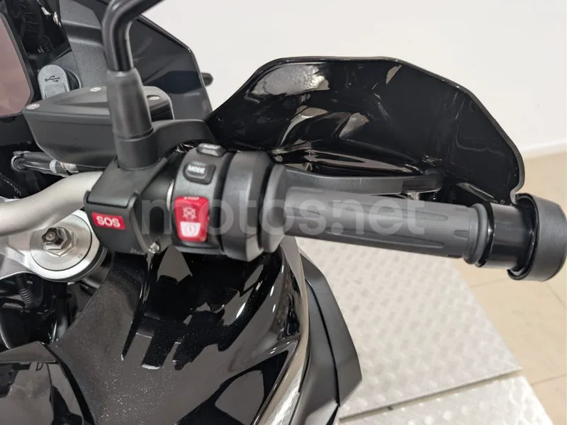 BMW F 900 GS - Vista 11