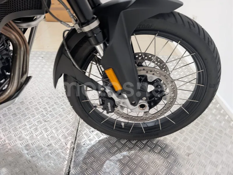 BMW F 900 GS - Vista 23