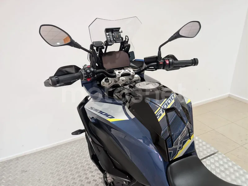 BMW S 1000 XR - Vista 12