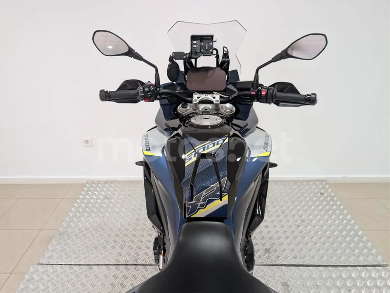 BMW S 1000 XR - Vista 13