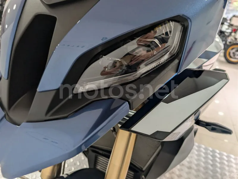 BMW S 1000 XR - Vista 16