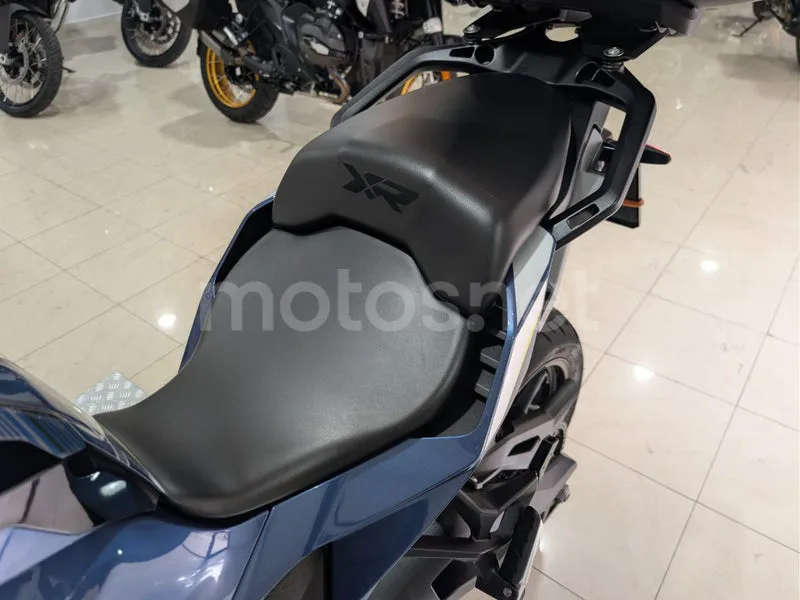 BMW S 1000 XR - Vista 19