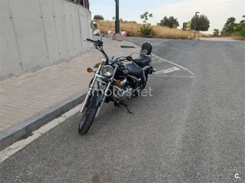 Suzuki Intruder LC 250 2000 € 2006 Alicante - 2