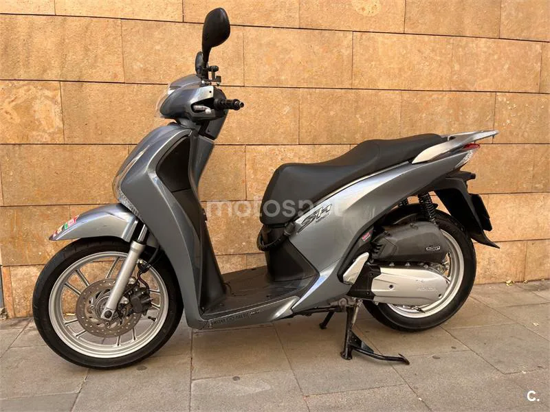 Honda SH125i 2200 € 2012 Barcelona - 1