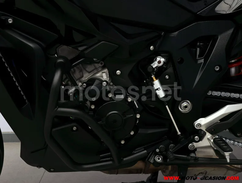 BMW S 1000 XR - Vista 10