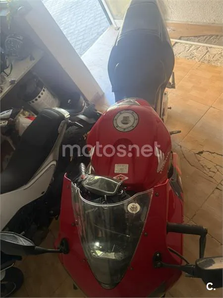 Honda CBR600RR 4950 € 2004 Madrid - 2