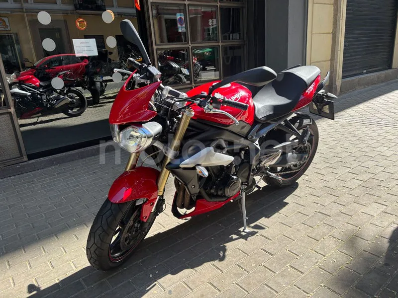 Triumph Street Triple 5499 € 2016 Madrid - 1