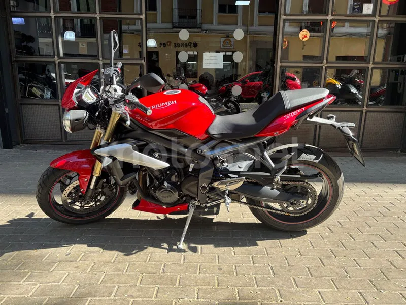 Triumph Street Triple 5499 € 2016 Madrid - 2