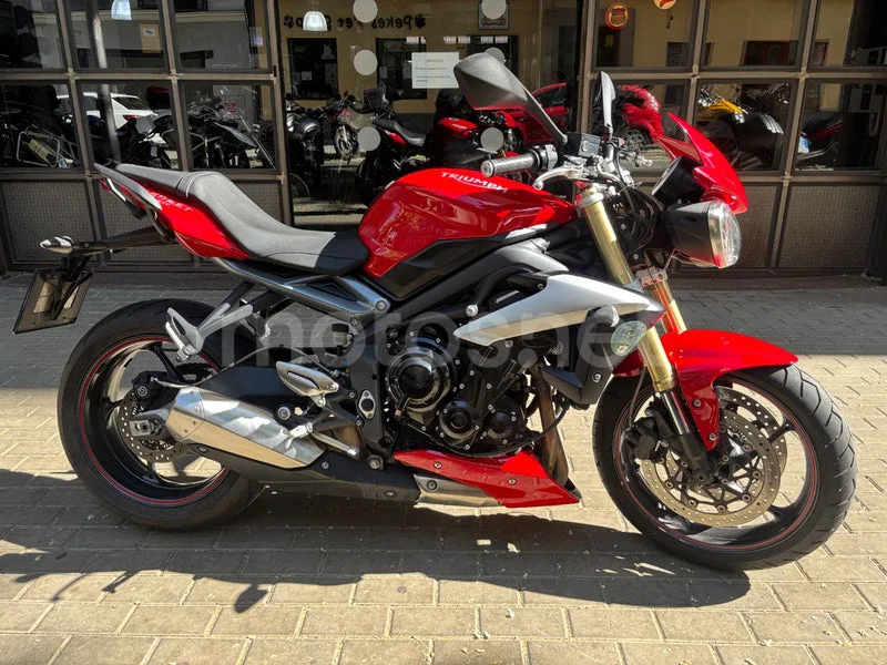 Triumph Street Triple - Vista 6