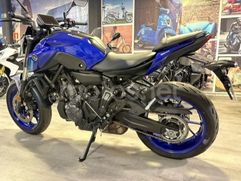 Yamaha MT-07 - Vista 4